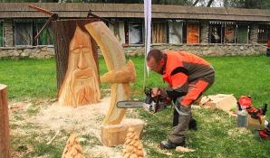 Muzeum Budownictwa Ludowego w Sanoku: Karpaty zaklęte w drewnie