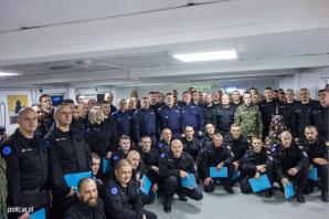  Kosowo: Delegacja z Komendy Głównej Policji ze świąteczną wizytą w JSPP w Kosowie