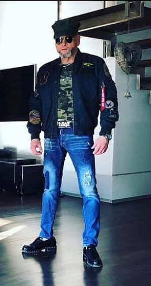 [VIDEO] DOLNOŚLĄSKIE: Sąd uznał racje dowodów Rutkowskiego. Skazał na bezwzględne więzienie winnych zbrodni zabójstwa i ukrywania prawdy o bezlitośnie zamordowanym szpadlem Zenonie Kozłowskim!