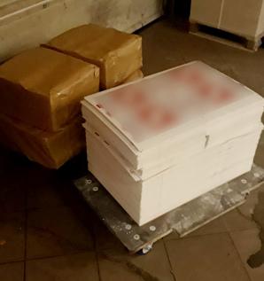 Czterech obywateli Białorusi, dwóch obywateli RP i obywatel Ukrainy zostali aresztowani za nabycie, produkcję oraz sprzedaż papierosów i krajanki tytoniowej.