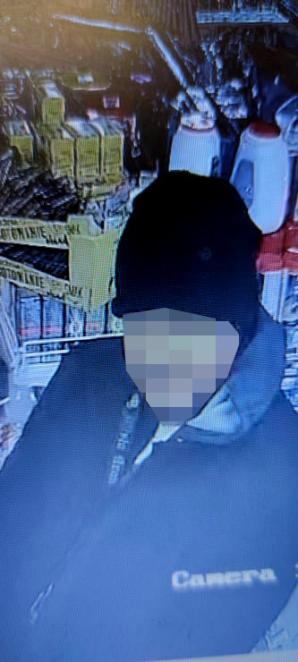 [VIDEO] Bez koparki przyszli po kradzieży do sklepu, więc niewinni? Skandal w policji i prokuraturze w Działdowie!