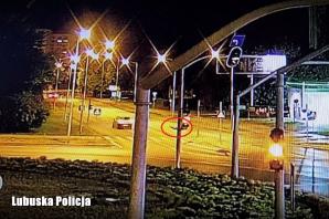 [VIDEO]  Samochodem na haju na miasto, poszkodowany pieszy