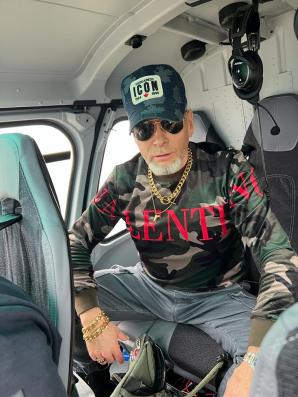 RUTKOWSKI poszukuje zaginionego we włoskim Bergamo Polaka. To 38-letni Grzegorz PLIS. Wiesz,co się stało podczas jego przesiadki do Luksemburga? Znasz jego rosyjską dziewczyną ze zdjęcia Ksenię z Warszawy? Dzwoń na nr alarmowy Biura Rutkowski +48600 007007