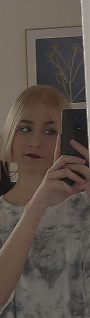 RUTKOWSKI: W Krakowie zaginęła 16-letnia DOMINIKA GORCZYCA. Ostatni raz widziana była 27 grudnia 2022 w galerii handlowej Serenada. Wiesz gdzie jest? Dzwoń na numer alarmowy 600 007 007