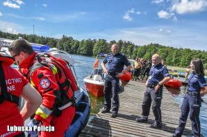[VIDEO] Ćwiczyliśmy by jeszcze skuteczniej ratować ludzkie życie – policyjni wodniacy w akcji