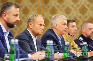 Pomoc dla ofiar powodzi i branży turystycznej