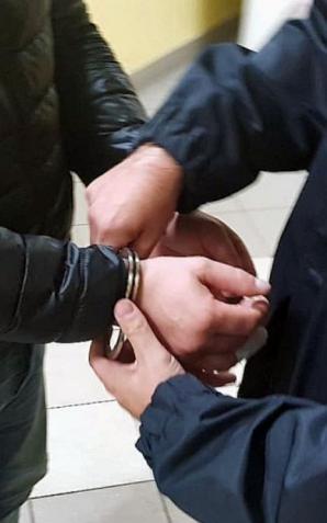 [VIDEO] 39 podejrzanych w sprawie grupy zajmującej się m.in. kradzieżami luksusowych samochodów w Polsce czy w Niemczech