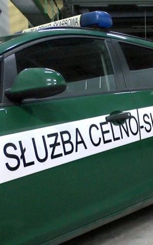 [VIDEO] Papierosy zamiast ciastek. KAS przechwyciła łotewską kontrabandę wartą ponad 7,5 mln zł, która miała przewozić do Francji