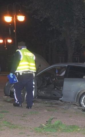 [VIDEO] Wypadli z pojazdu pod wpływem uderzenia