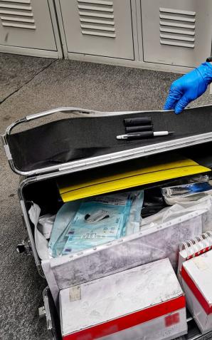 [VIDEO] Policjanci zatrzymali złodziei sprzętu medycznego o wartości blisko 200 tysięcy złotych