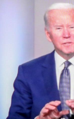 Prezydent Andrzej Duda rozmawiał z Joe Bidenem i przywódcami B9 w sprawie kryzysu przy granicach z Białorusią, o Ukrainie oraz agresywnym zachowaniem Rosji