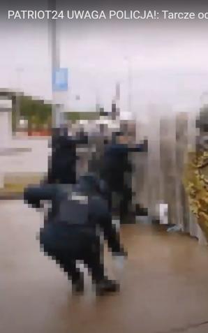 [VIDEO] Tarcze ochronne trafiły do placówek SG na granicy polsko-białoruskiej