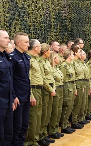 Spotkanie wielkanocne z funkcjonariuszami i żołnierzami Litewsko-Polsko-Ukraińskiej Brygady w Lublinie  z udziałem wiceministra Macieja Wąsika