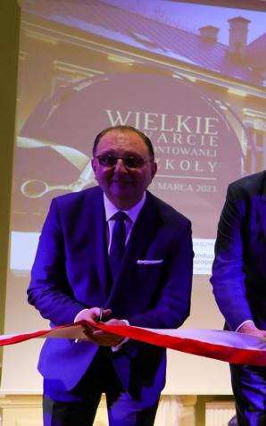 Otwarcie Zespołu Państwowych Szkół Muzycznych im. Artura Malawskiego w Przemyślu po zakończeniu termomodernizacji