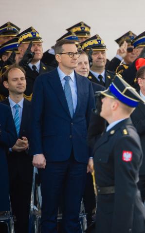 [VIDEO] Premier Mateusz Morawiecki podziękował strażakom za ich odwagę i poświęcenie