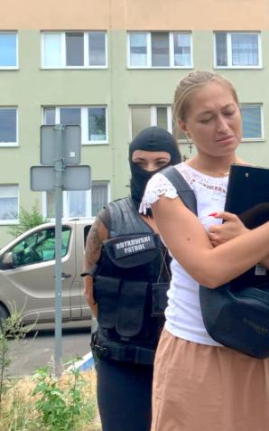 [VIDEO] Briefing Biura Rutkowski i Telewizja.Patriot24.net we Włocławku w związku z bulwersującą samowolą ojca ośmiolatka