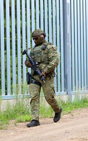 Bezpieczeństwo naszych granic – konferencja prasowa ministra Mariusza Kamińskiego