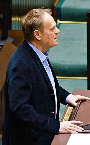 [VIDEO] Większa renta socjalna dla osób, które są całkowicie niezdolne do wykonywania pracy.  Dorosłe osoby z niepełnosprawnością otrzymają większe wsparcie