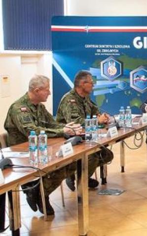 Wojskowa narada przed szczytem NATO w Waszyngtonie