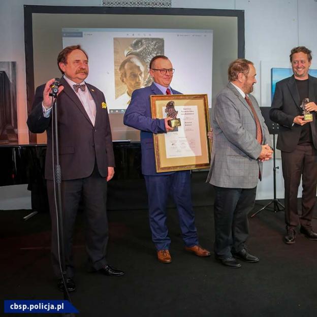 Policjant CBŚP wśród laureatów nagrody orła Jana Karskiego