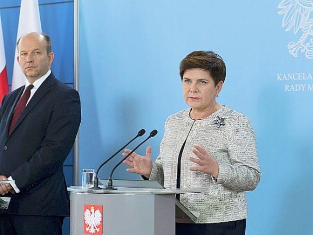 Beata Szydło: rząd przyjął uchwałę w sprawie likwidacji Ministerstwa Skarbu Państwa