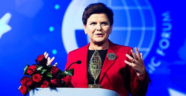 Premier Beata Szydło Człowiekiem Roku na XXVII Forum Ekonomicznym w Krynicy
