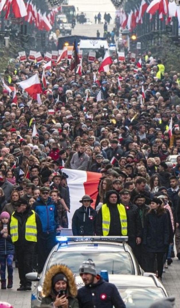 Biało-czerwona Łódź. Radosne obchody Narodowego Święta Niepodległości