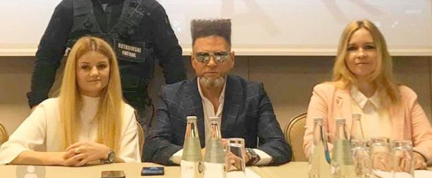 [VIDEO] Terror i bezprawie. Fałszerstwa i oszustwa skarbowe na szkodę mieszkańców Wadowic - konferencja Krzysztofa Rutkowskiego dziś w Wadowicach