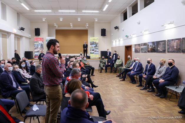 [VIDEO] Rozmowy z mieszkańcami terenów przygranicznych. Koncert charytatywny na rzecz rodzin funkcjonariuszy i żołnierzy pełniących służbę na polsko-białoruskiej granicy