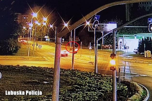 [VIDEO]  Samochodem na haju na miasto, poszkodowany pieszy